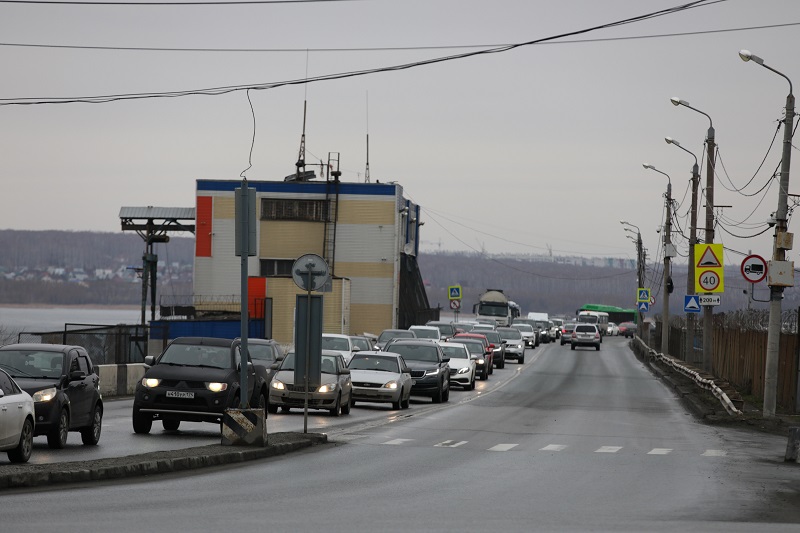 В Челябинске отремонтируют проезжую часть на двух путепроводах*1