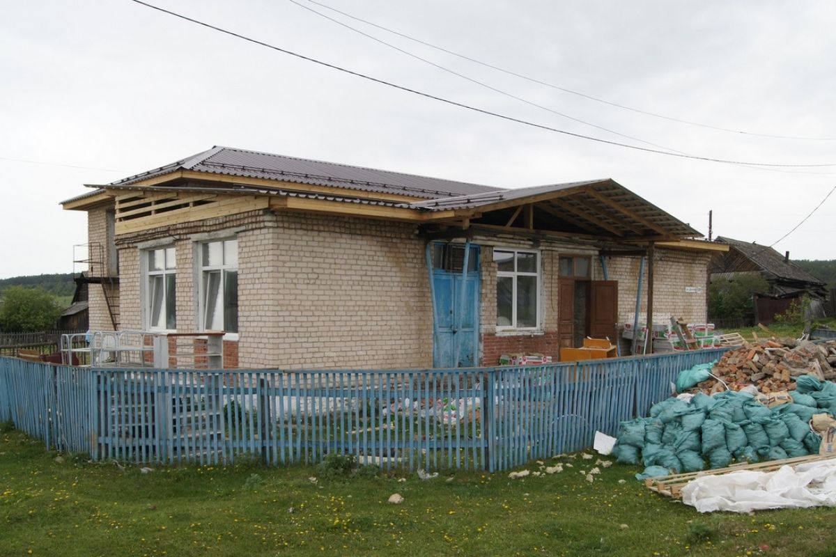 В Усть-Катаве начался ремонт сельских объектов культуры*