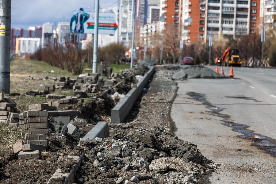 Дополнительный дорожный ремонт проведут во всех районах Челябинска*1