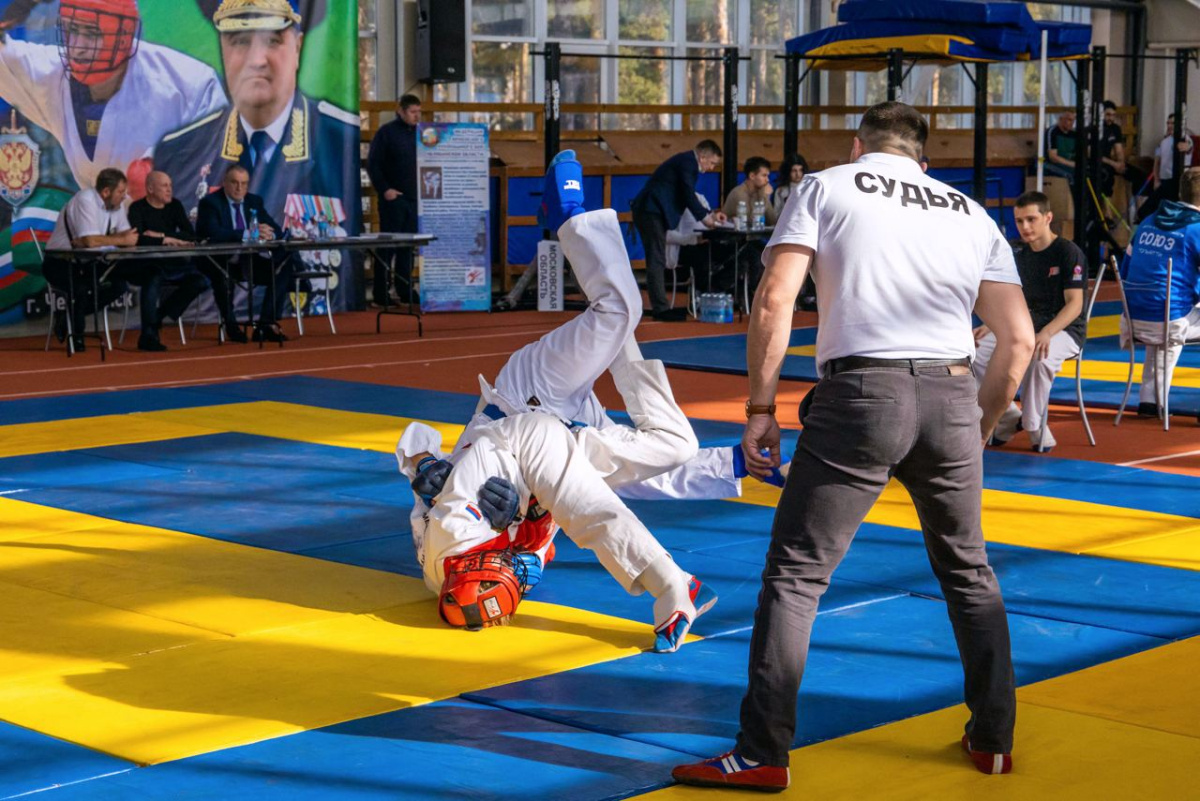 Подросток из Челябинска взял серебро Чемпионата мира по рукопашному бою*1