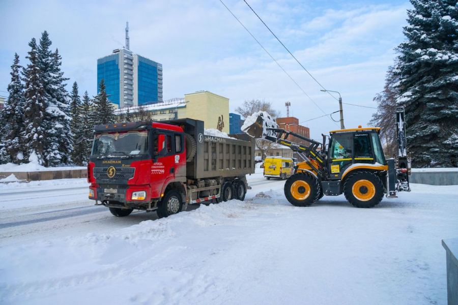 ₽150 миллионов направят на тяжелую снегоуборочную технику для Челябинска*1