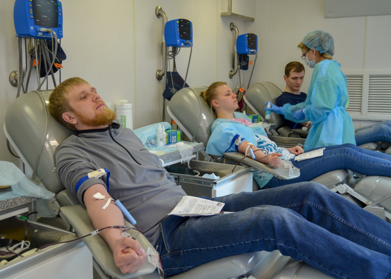 За что сотрудников станции переливания крови в Челябинске отметил президент