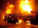 В Челябинске сгорел бензовоз