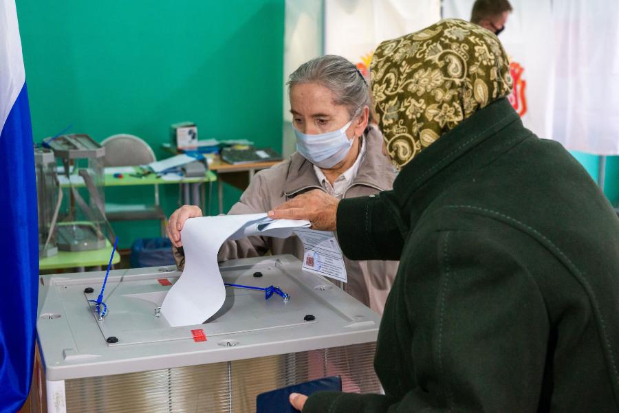 В Челябинской области открылись участки для голосования на выборах в Госдуму