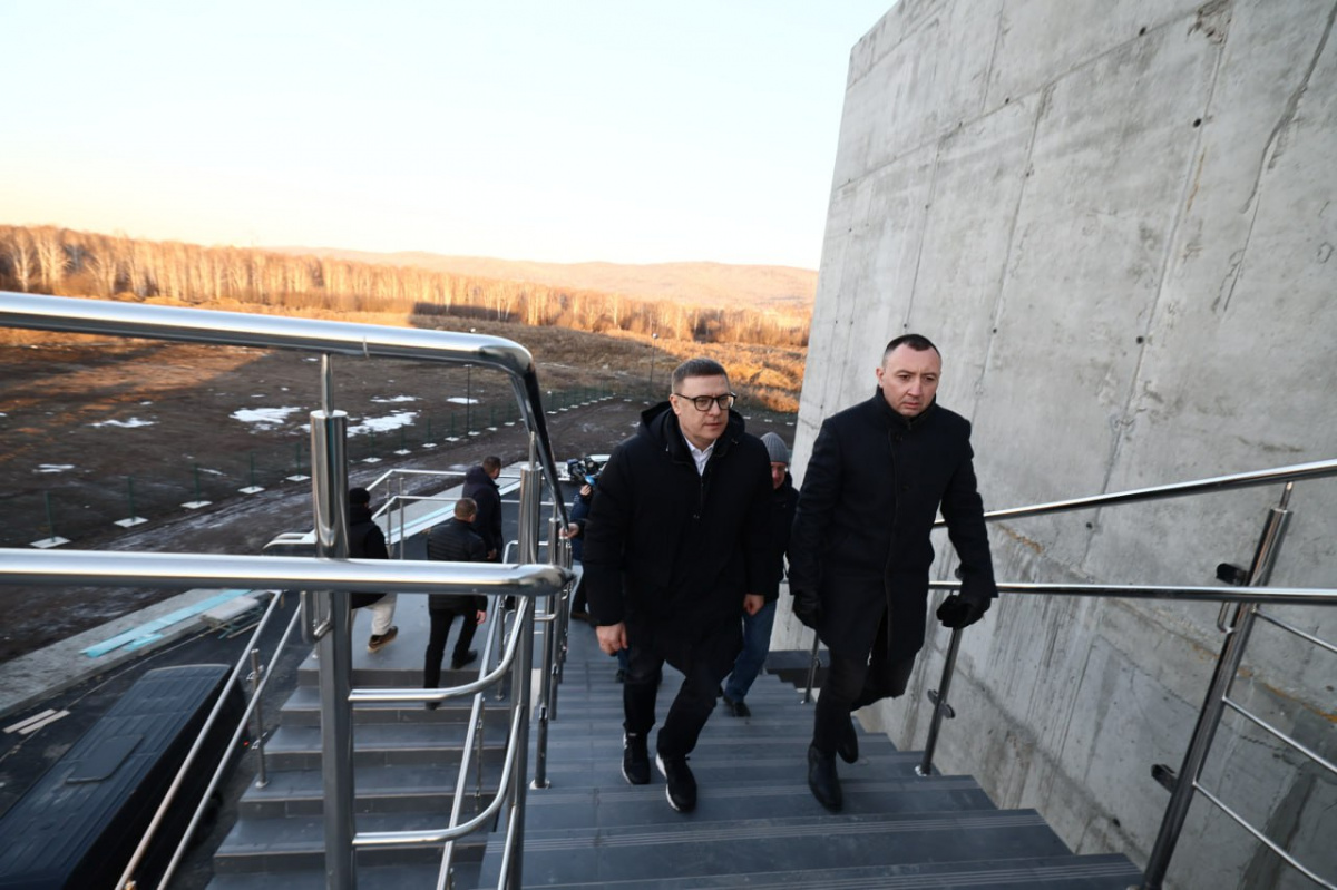 Алексей Текслер проверил строительство экопромпарка в Миассе*