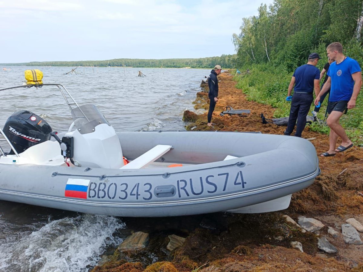 Мужчина погиб во время подводной охоты на озере Увильды*