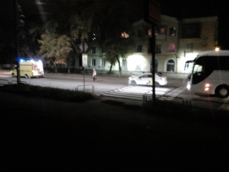 В Челябинской области автомобиль такси протаранил реанимобиль