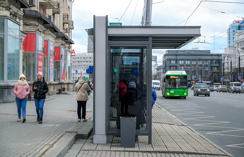 В Челябинске поручили сократить интервалы в движении общественного транспорта*1