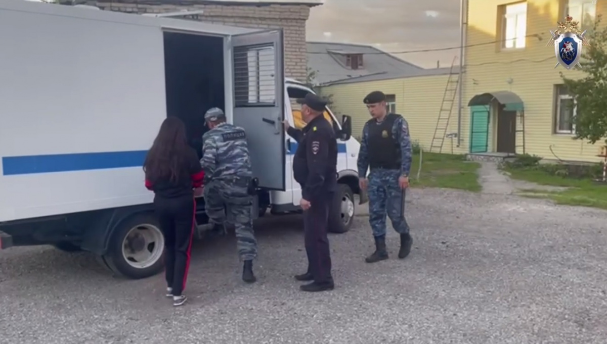 Жительницу Челябинской области будут судить за заказ убийства 12-летней дочери*