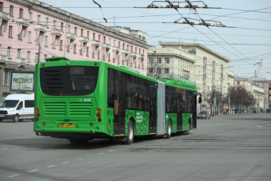 Маршрут автобуса в центре Челябинска изменили на 5 дней*1