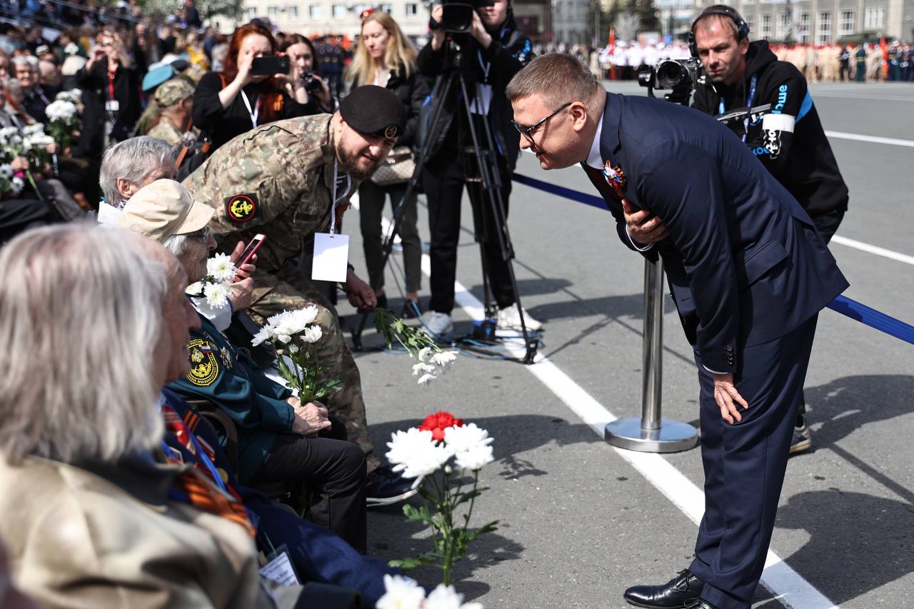 Парад Победы в лицах: эмоциональный фоторепортаж из сердца Челябинска
