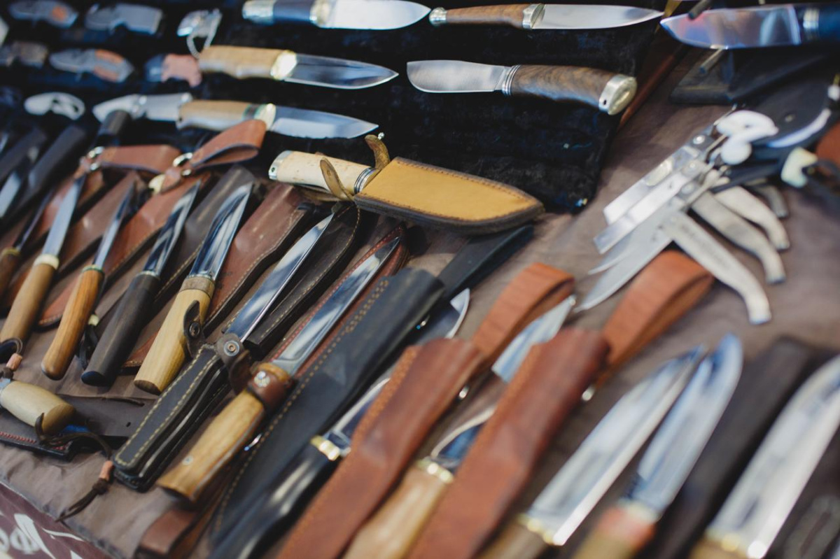 В Челябинске родственник ударил ножом 56-летнего мужчину во время ссоры*