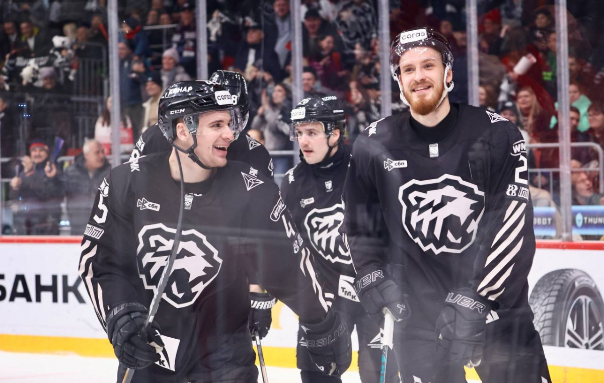 «Трактор» обыграл «Адмирал» и продлил победную серию*