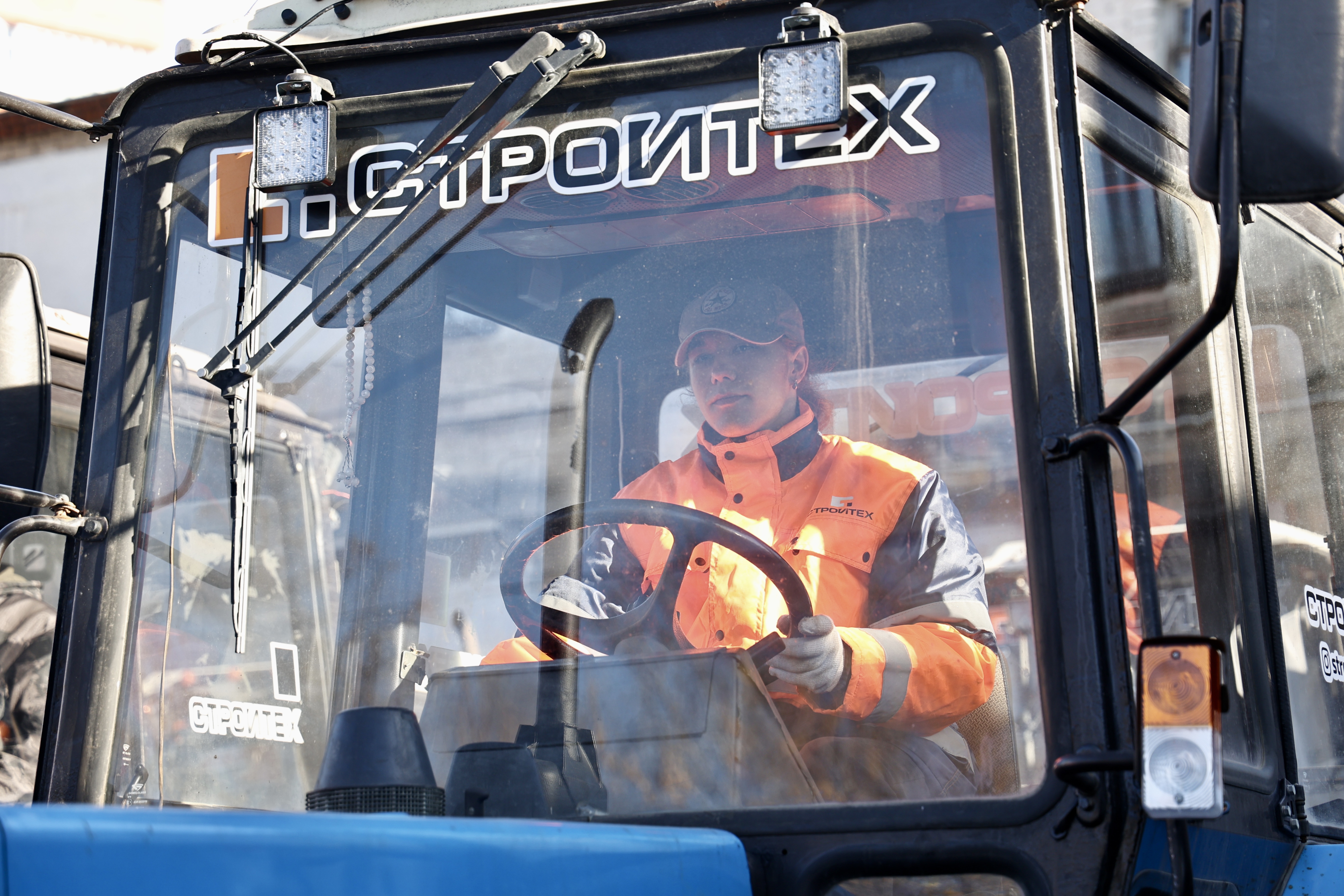 Мэр Челябинска оценил готовность дорожной техники к зиме