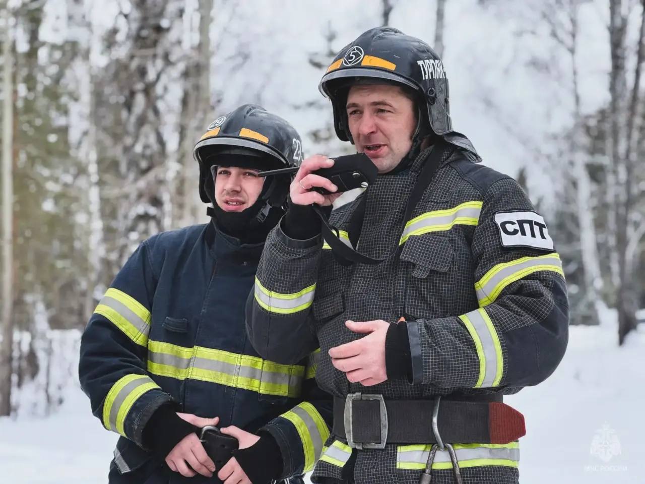 Пожарно-спасательный гарнизон Миасса отработал ЧП на горнолыжном склоне