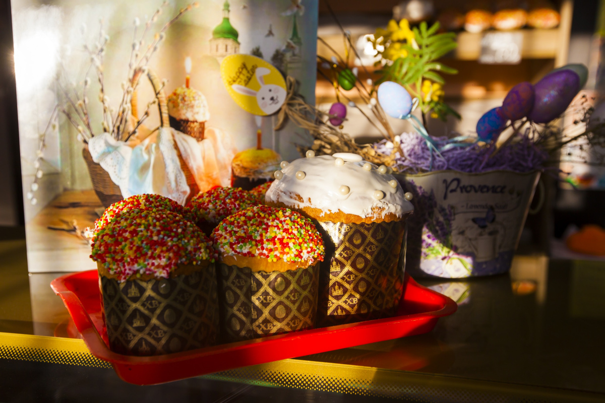 Зумеры бьют яйца: пасхальные традиции не забыты в Челябинске*