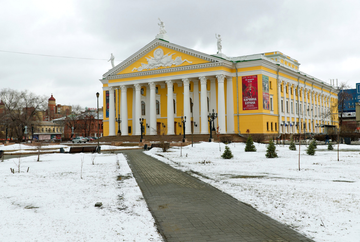 31 млн заплатит виновник скандала с ремонтом театра в Челябинске*1