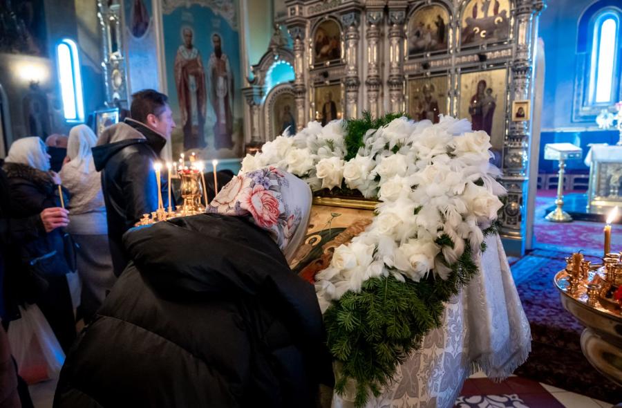 В Челябинск доставят мощи святого, которому можно помолиться перед экзаменами*1