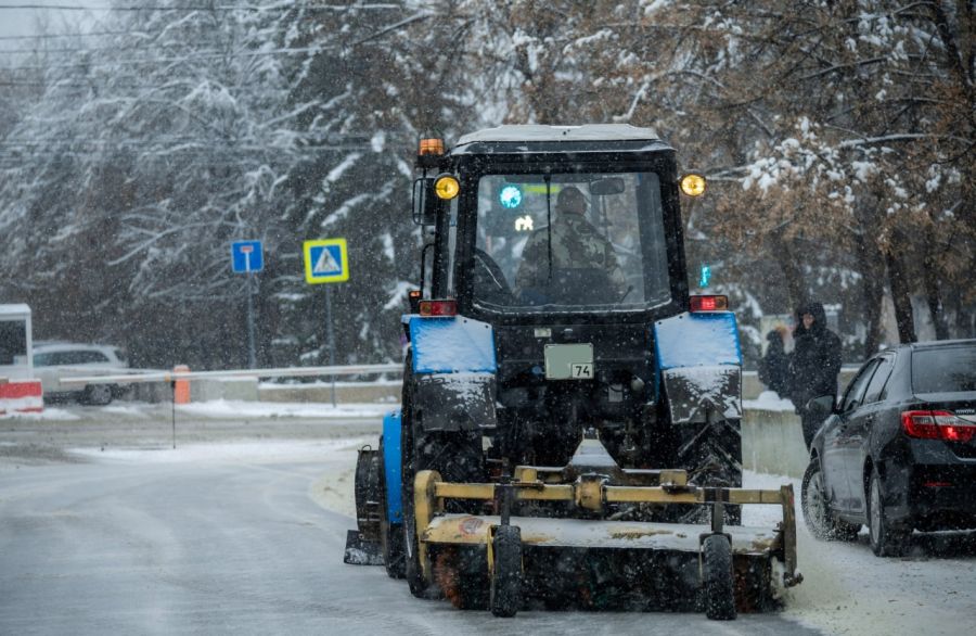 Дорожники Челябинска предупредили о затяжных снегопадах*1