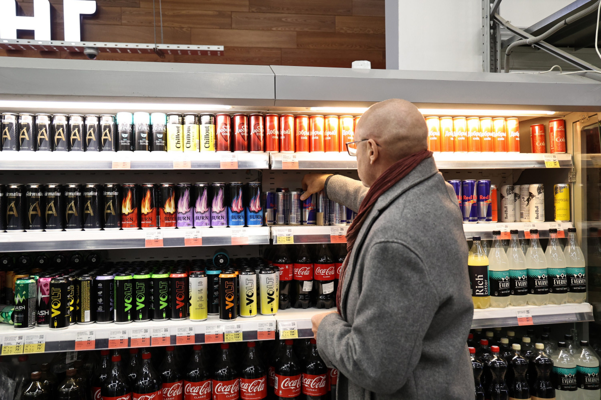 Большинству юных челябинцев отказываются продавать энергетики*