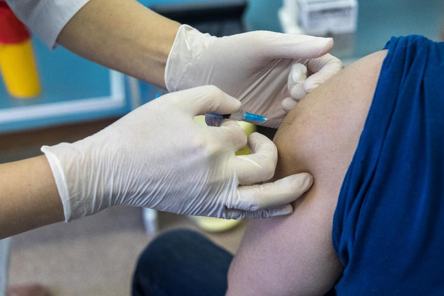 Более 60 тыс. южноуральцев уже привились от гриппа