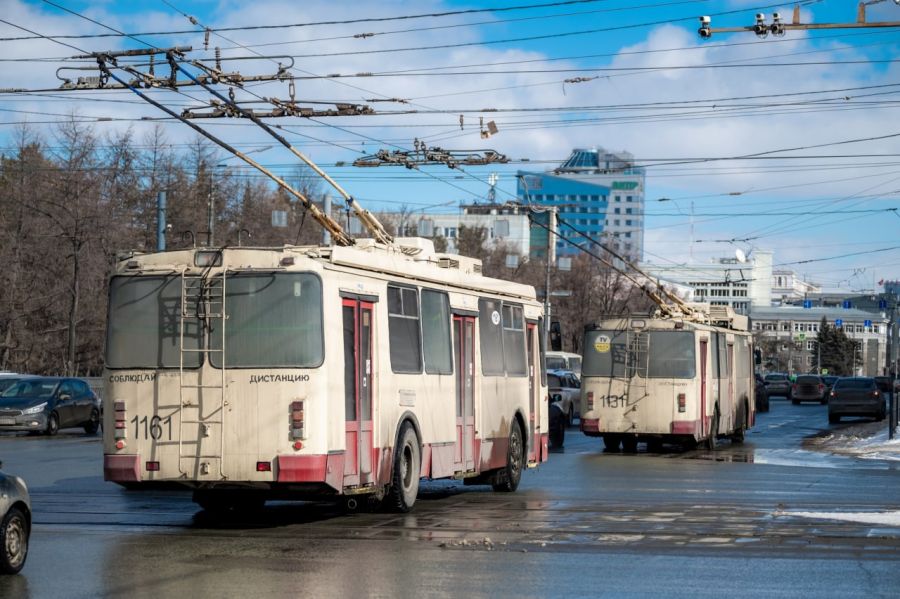 Маршруты 18 автобусов и троллейбусов изменят из-за эстафеты в Челябинске*1