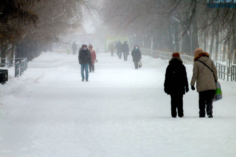Неделя в Челябинской области начнется с метелей и снегопадов*1