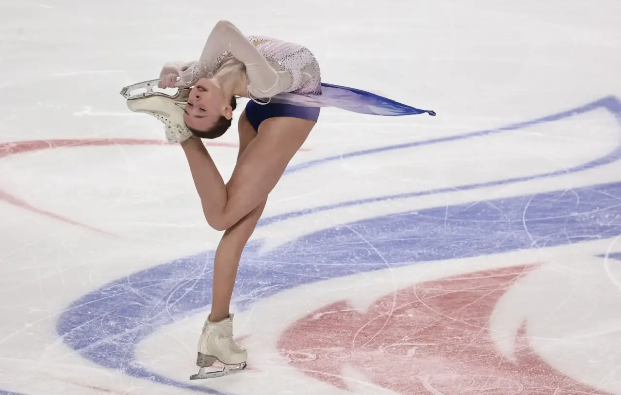 Двоеглазова и Гуменник возглавили турнирную таблицу Финала Гран-при в Челябинске