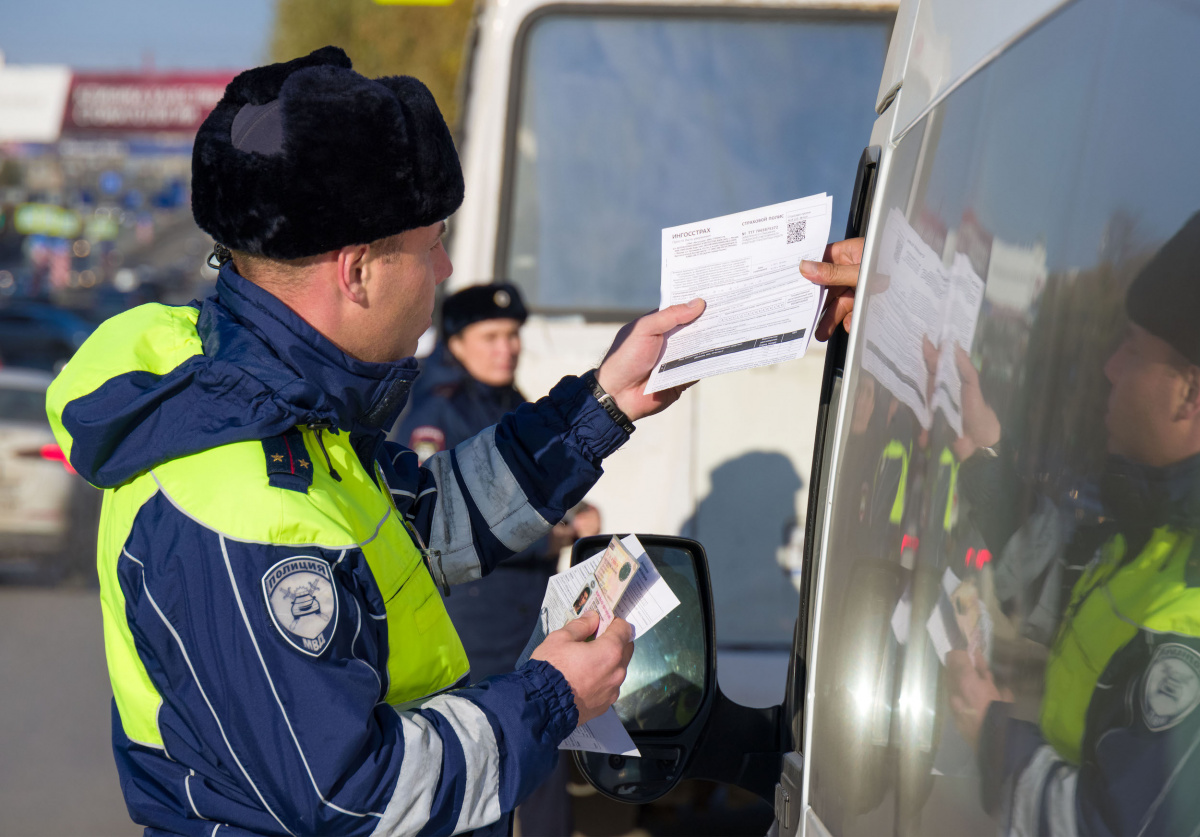 Тысячи полицейских вышли на проверку общественных мест в Челябинской области*