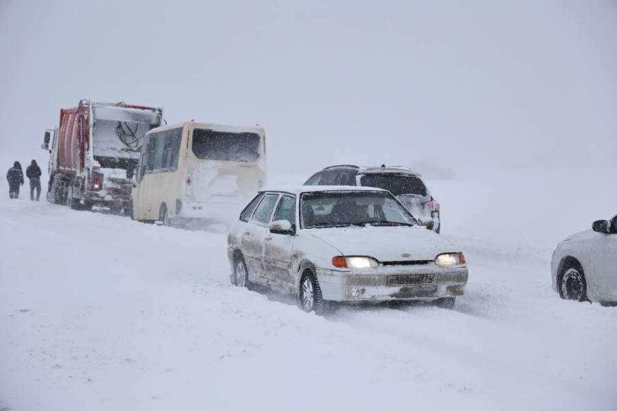 Дальнобойщики перекрыли трассу М5 в Челябинской области