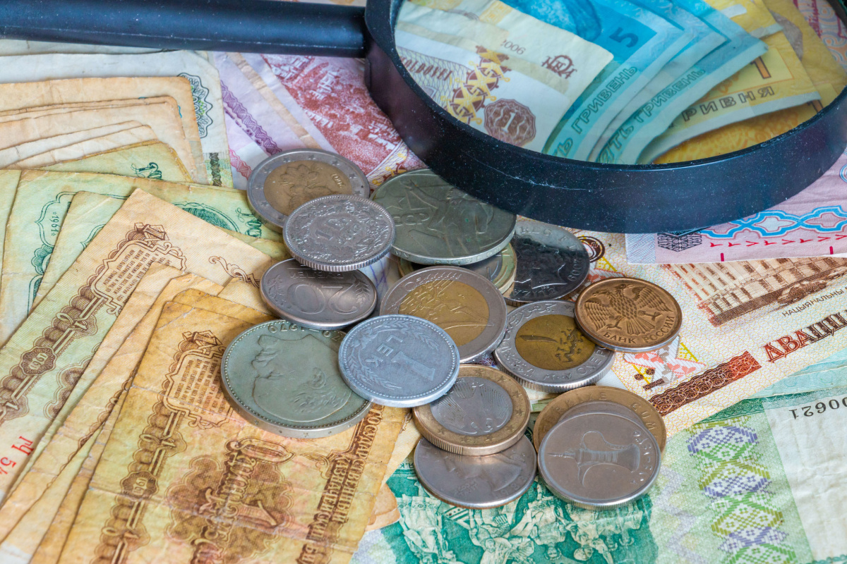 Челябинской пенсионерке удалось вернуть отданные мошенникам 136 тысяч рублей*