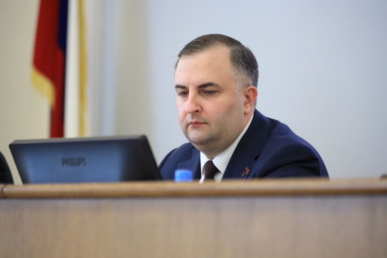 Спикер парламента Челябинской области высказался о прямой линии губернатора*1