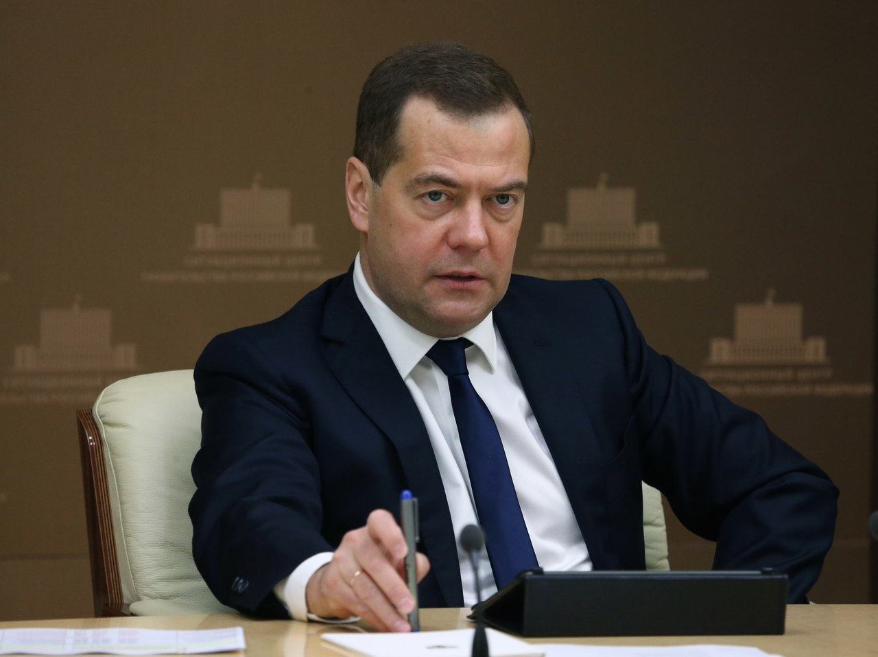 Дмитрий Медведев подписал распоряжение о строительстве ВСМ между Челябинском и Екатеринбургом