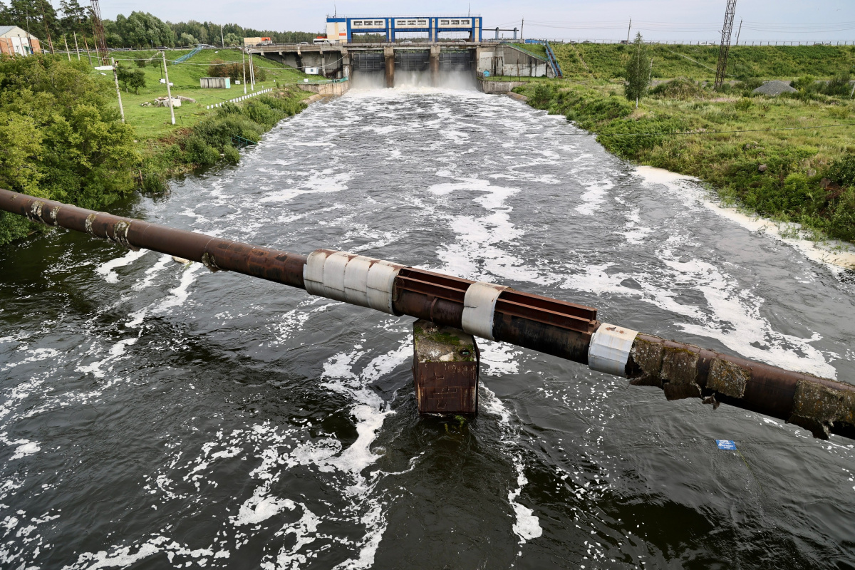 Сброс воды на Шершневском водохранилище довели до 70 кубометров в секунду*1