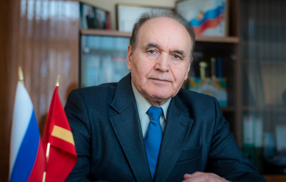 Право приватизации служебного жилья предложили дать учителям Челябинской области*1