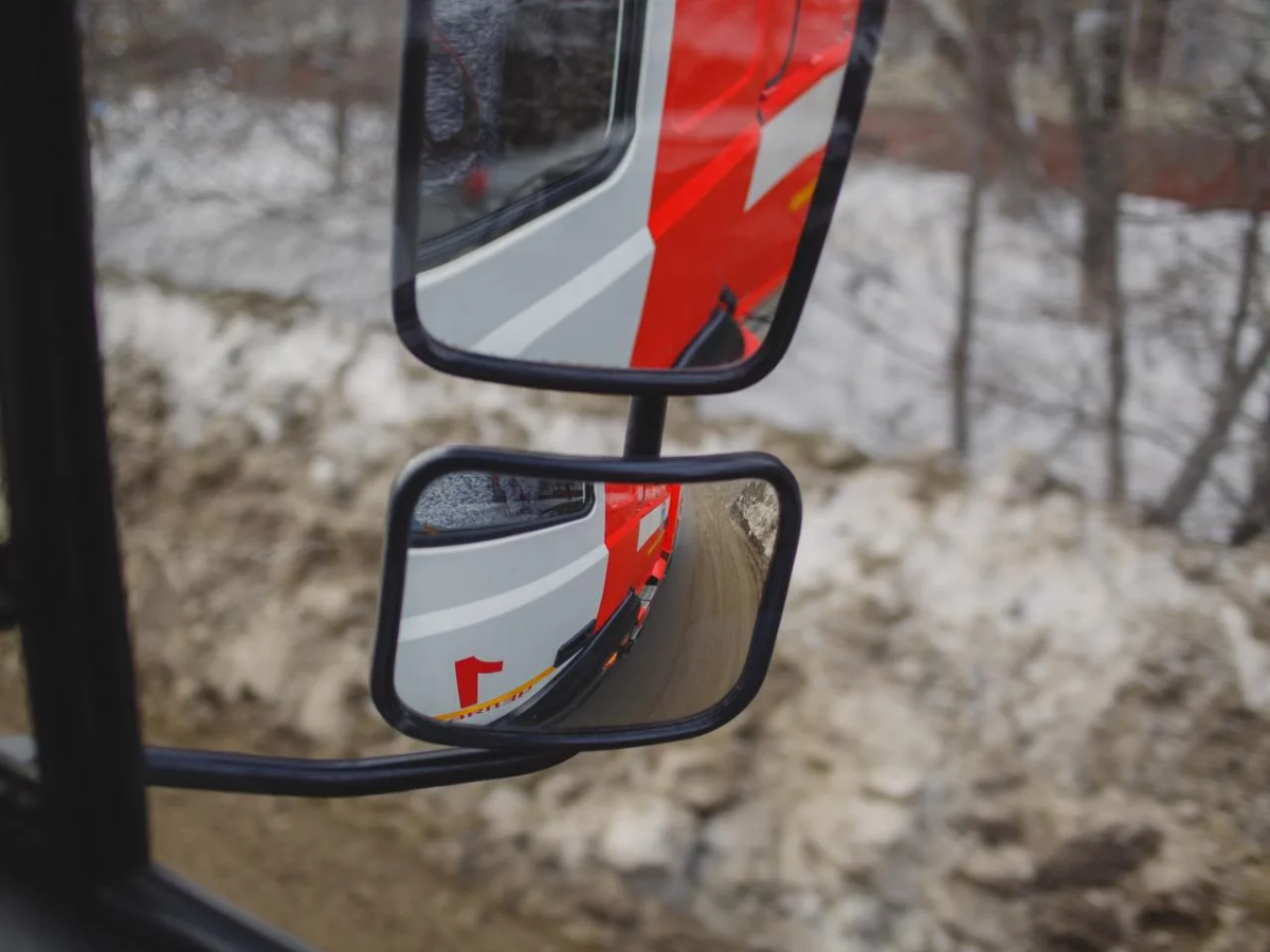 В Челябинской области загорелся рейсовый автобус с пассажирами*