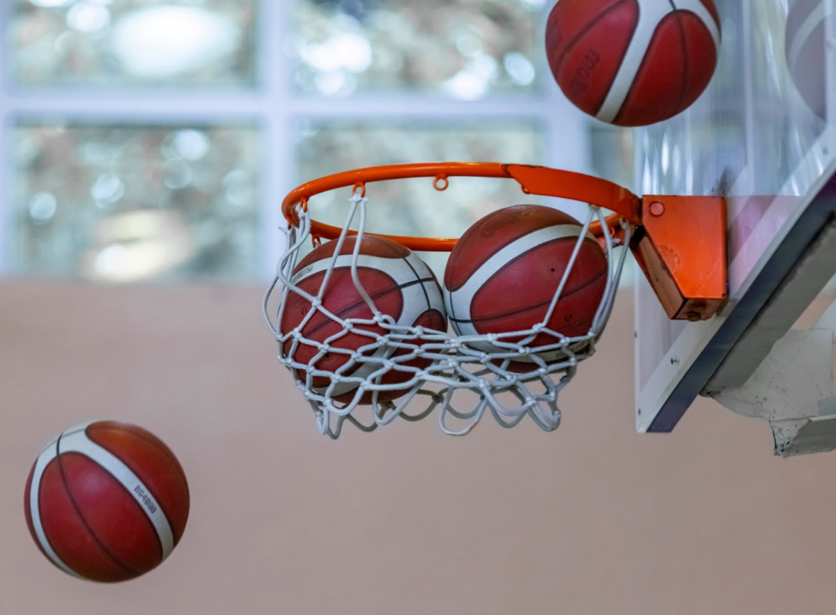 Челябинская «Славянка» впервые вышла в плей-офф в «серебряном» статусе*1