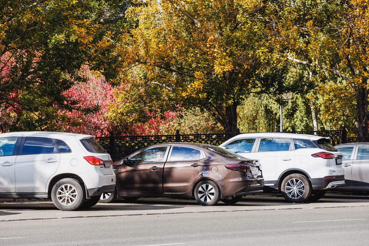 В Челябинске начали автоматически штрафовать нарушителей парковки*1