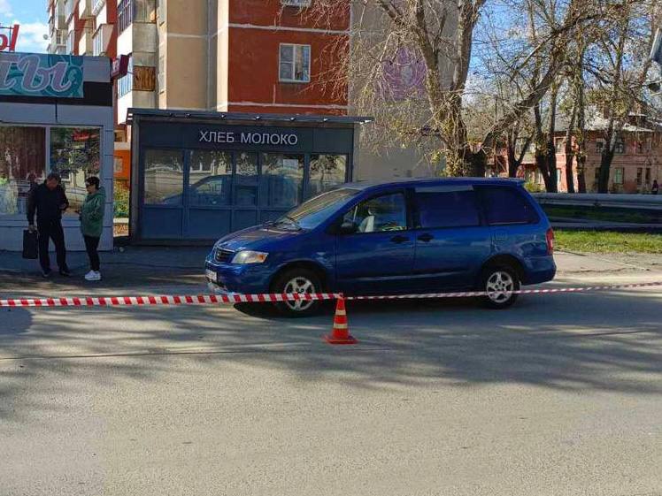 В Челябинске водитель «Мазды» насмерть сбил 72-летнюю пенсионерку*