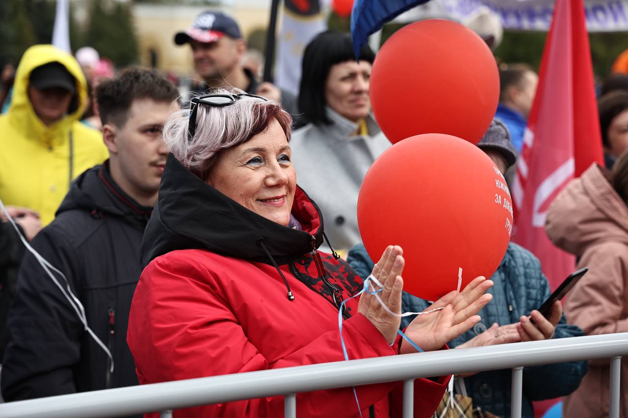 В Челябинске прошел масштабный Первомайский митинг-концерт