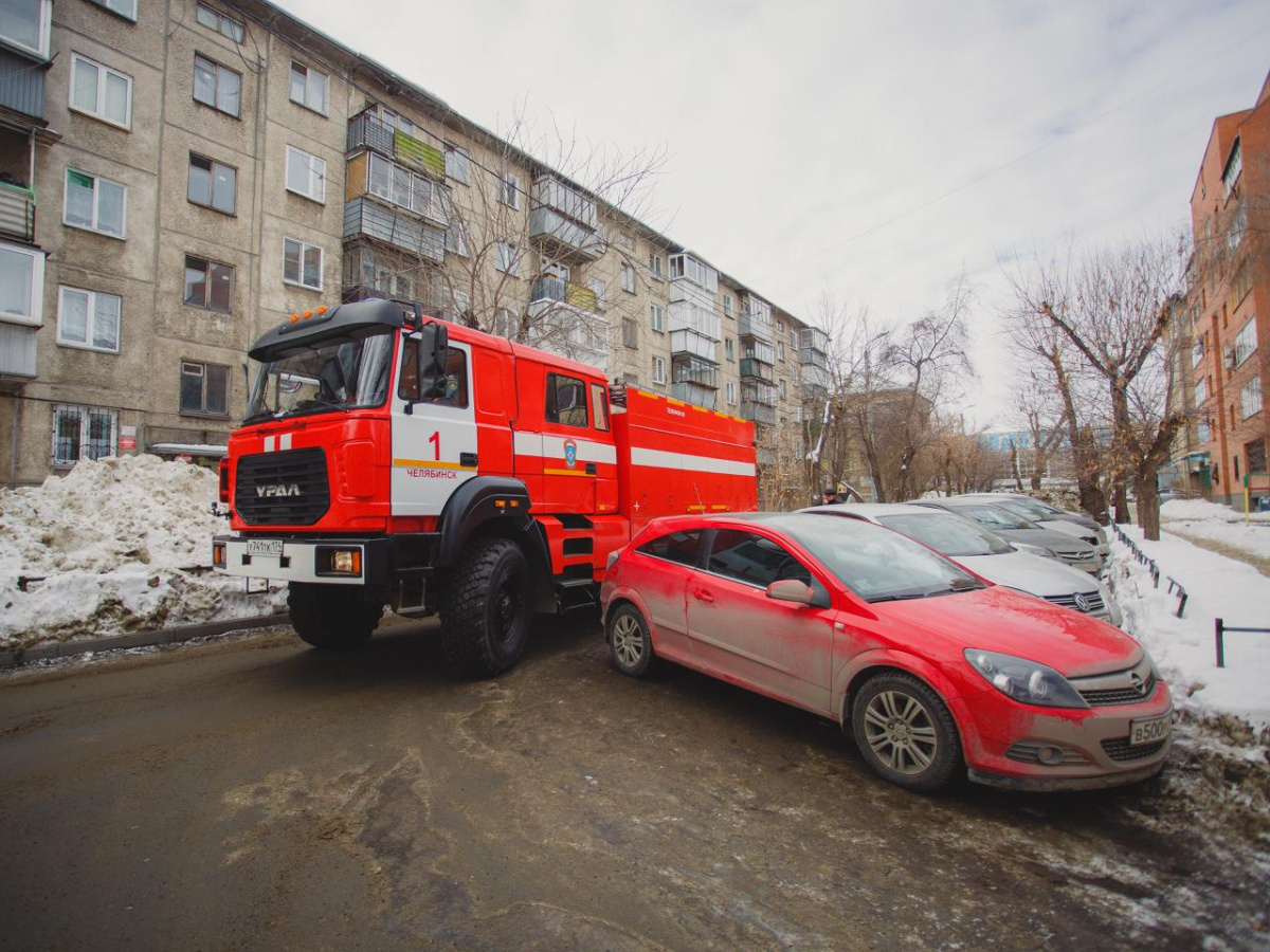 Три человека погибли в пожарах на каникулах в Челябинской области*1