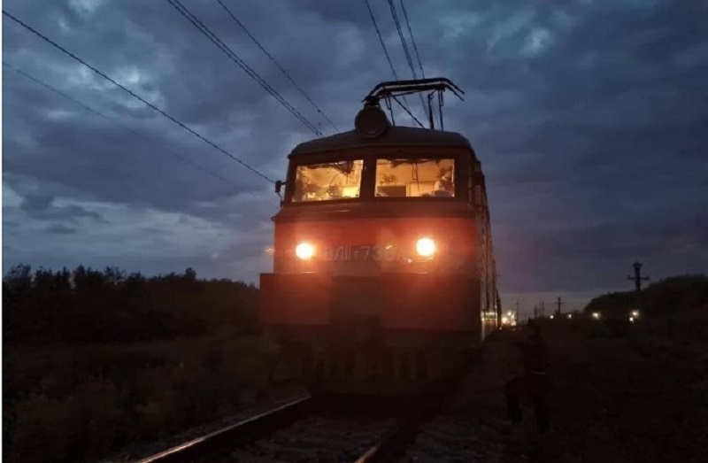 В Челябинской области мужчина попал под грузовой поезд