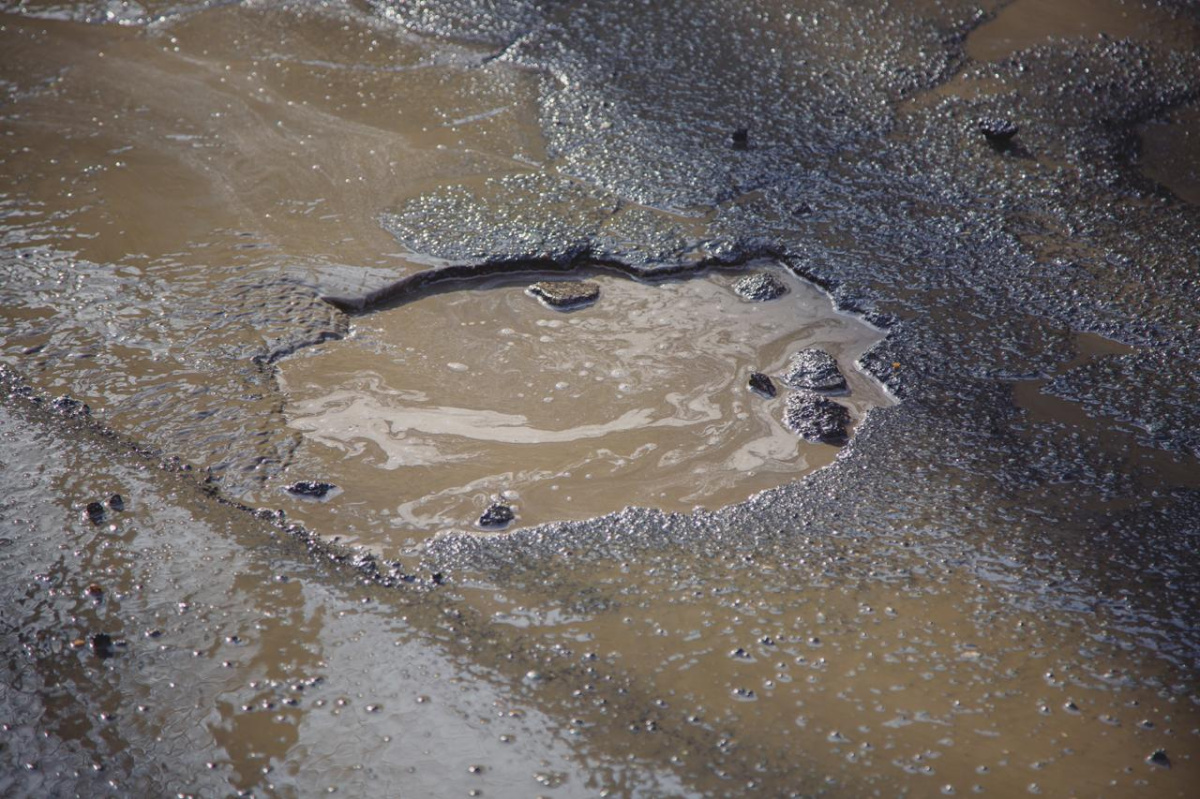 Глава Челябинска поручил начать ямочный ремонт с моста у вокзала*1