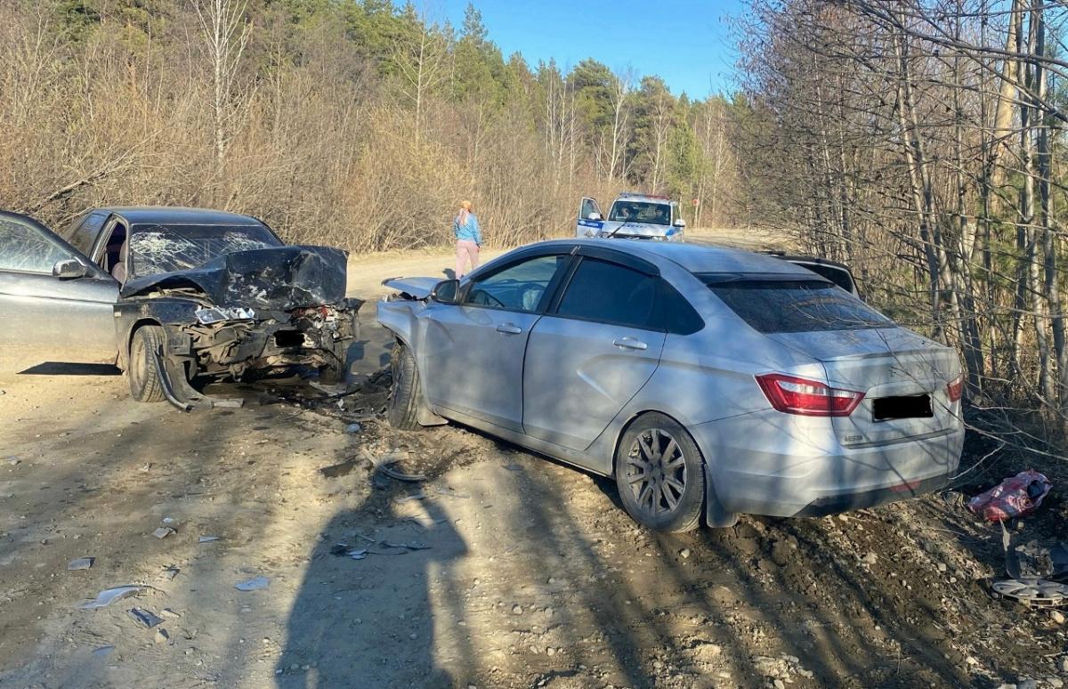 Ребенок получил тяжелые травмы во время лобового ДТП под Кыштымом*