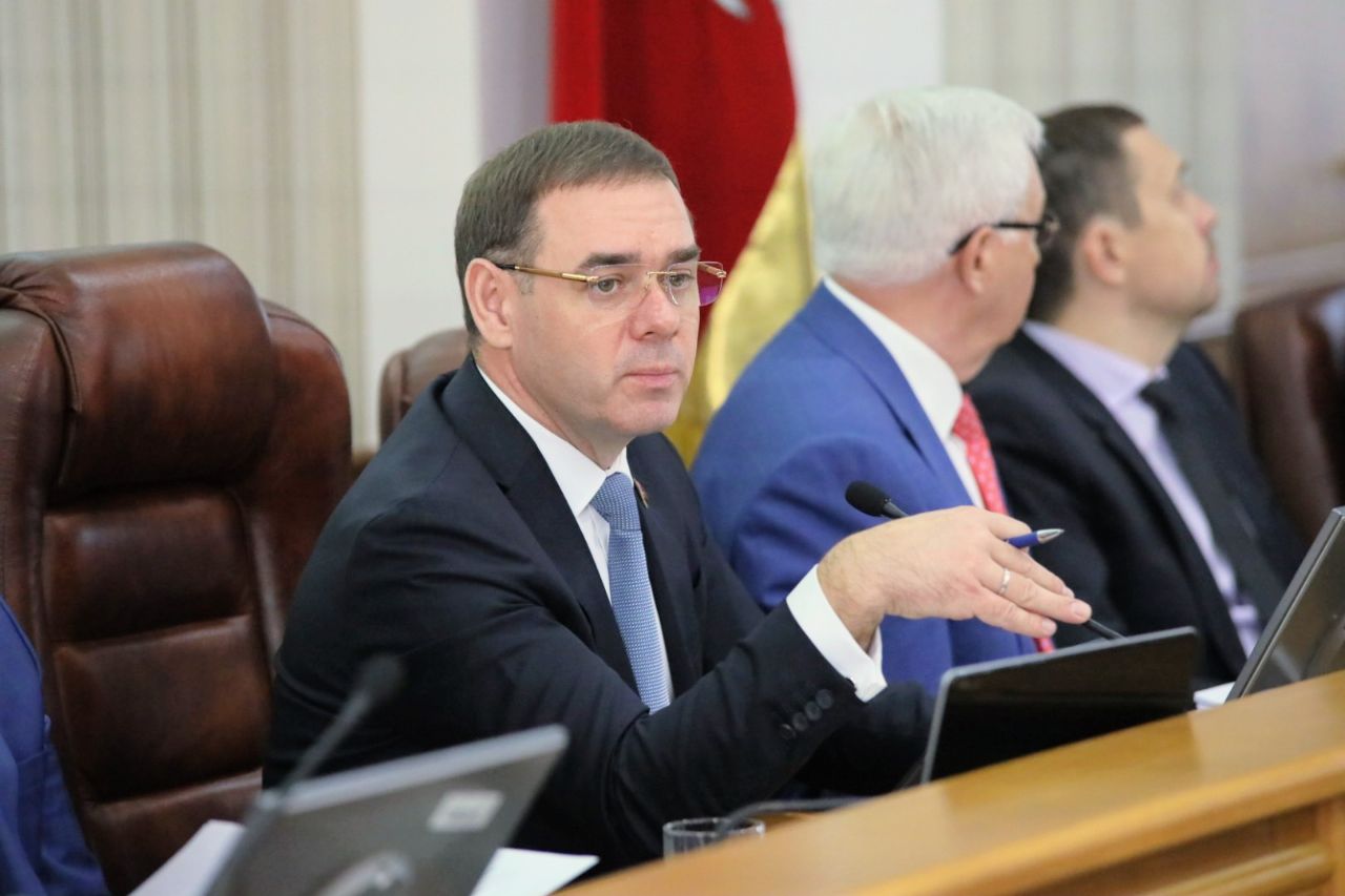 Депутаты Челябинской области предложили штрафы до 600 тысяч за нарушения при продаже никотина*1