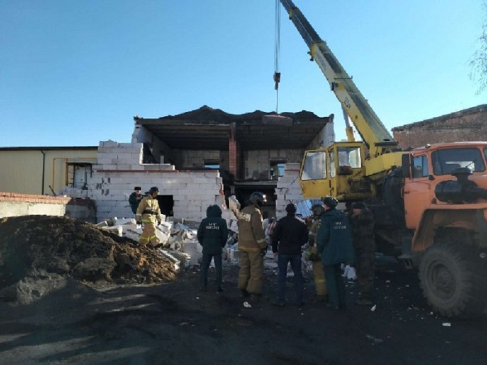 Началась проверка по смерти мужчины при обрушении дома в Челябинской области