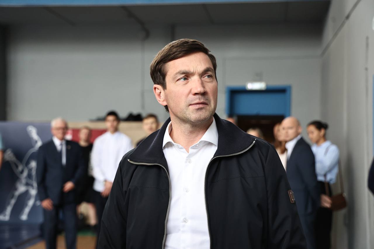 460 квадратов для борьбы: в Челябинске отремонтировали спортшколу
