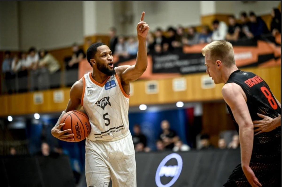 БК «ЧБК» одержал волевую победу на домашнем паркете над действующим чемпионом *