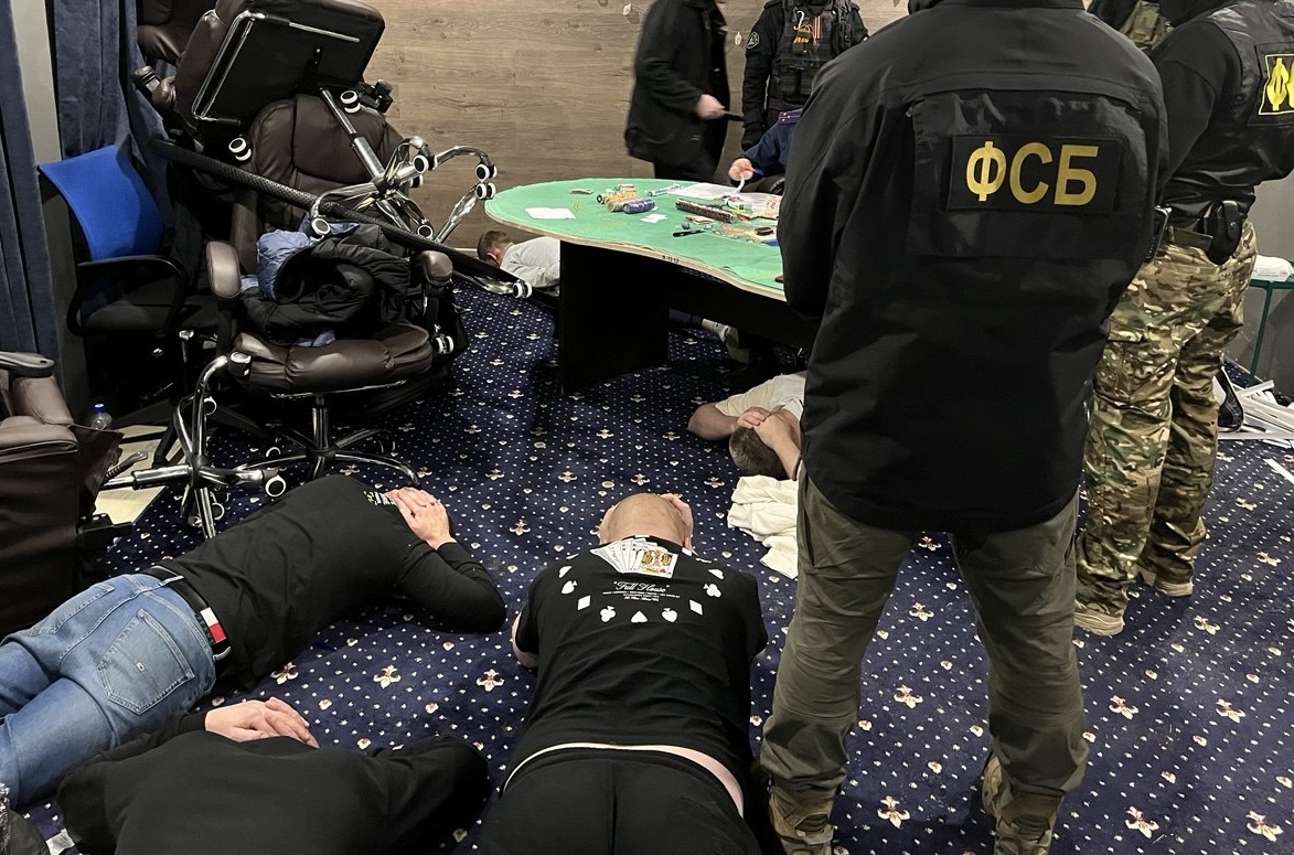 Пять человек задержали за организацию подпольного казино в Магнитогорске*