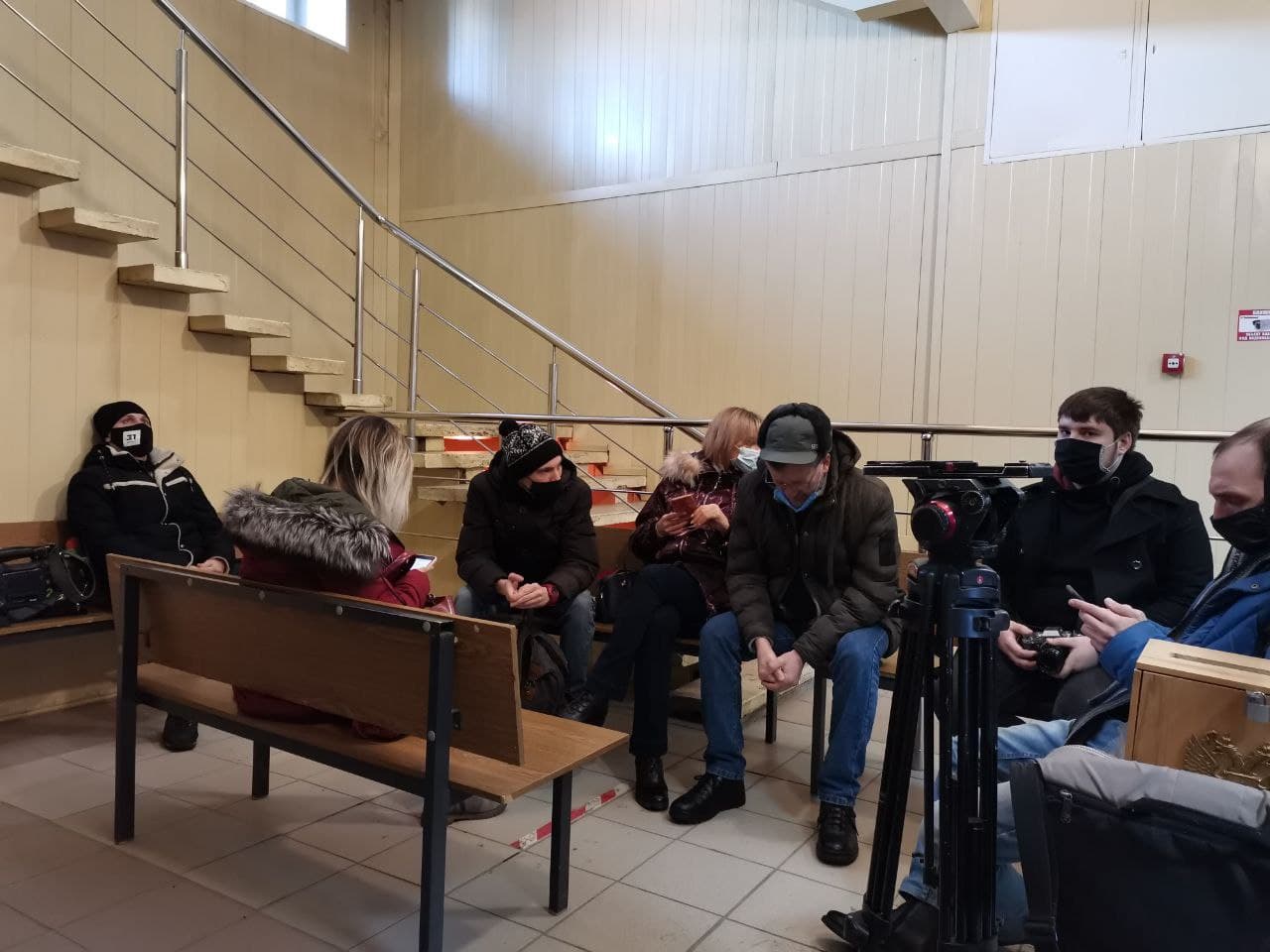 Челябинская судья удалила журналистов со слушания с участием Олега Извекова 